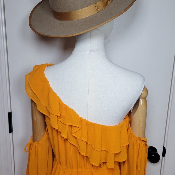 Revolve x Michael Costello Everett One Shoulder Orange Shift Dress Size Small - Picture 12 of 12